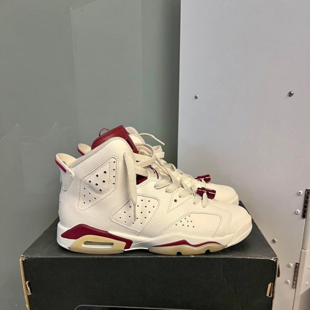 Jordan 6s maroons